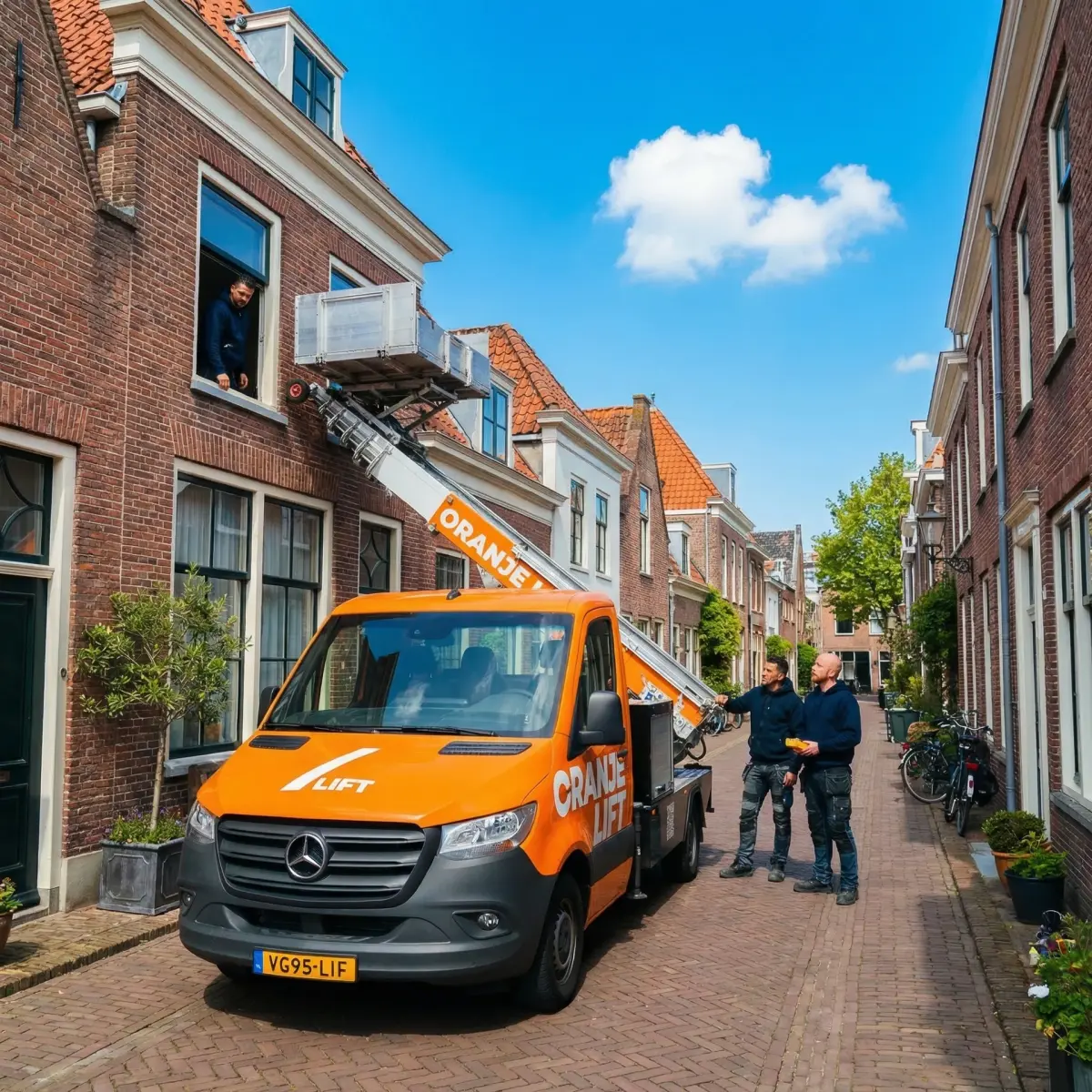Ladderlift bij woning in Dubbeldam, Dordrecht